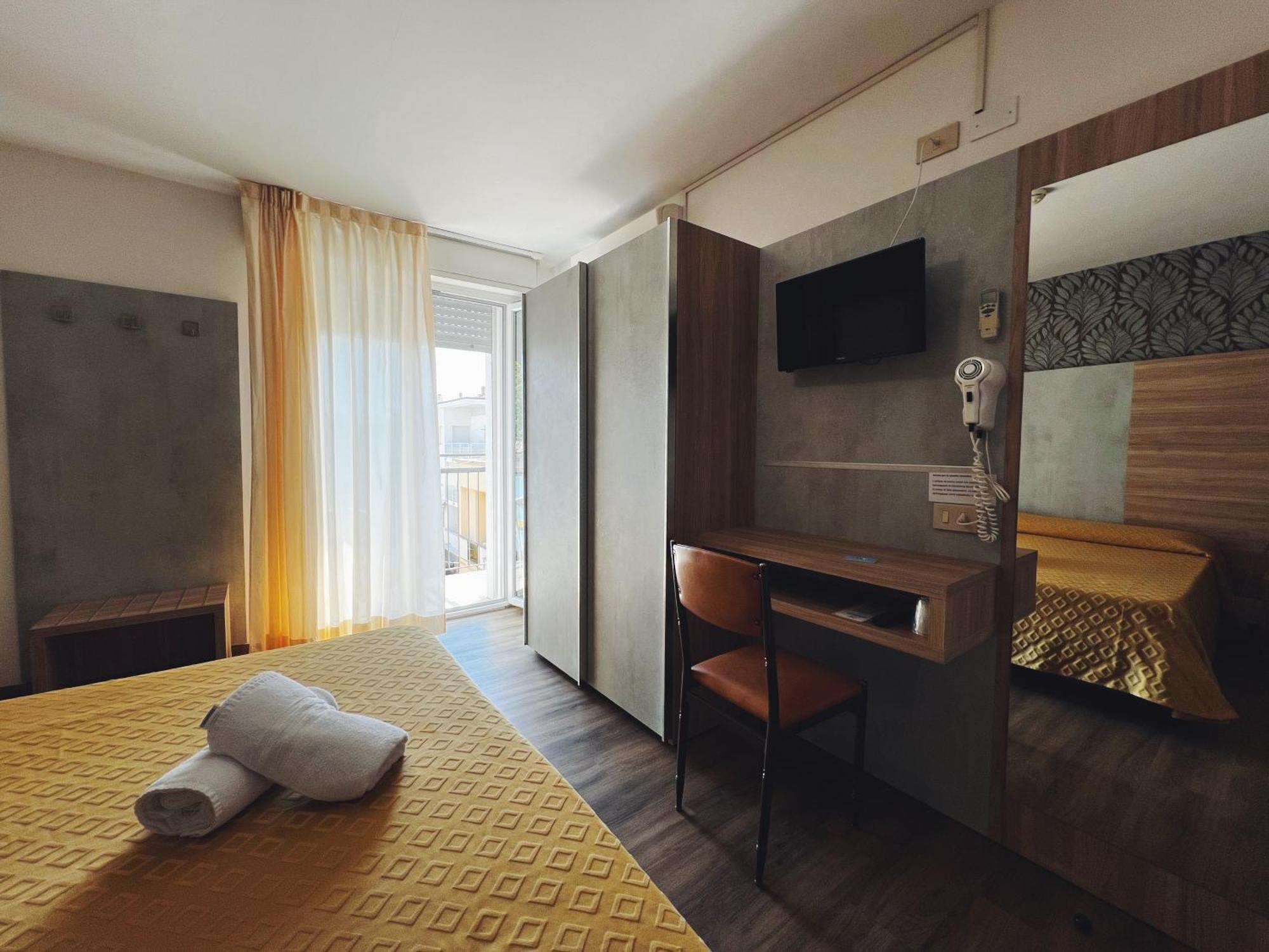 Hotel Ramona Rimini Exterior photo